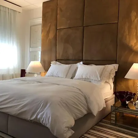 Elegant In The Heart Of *